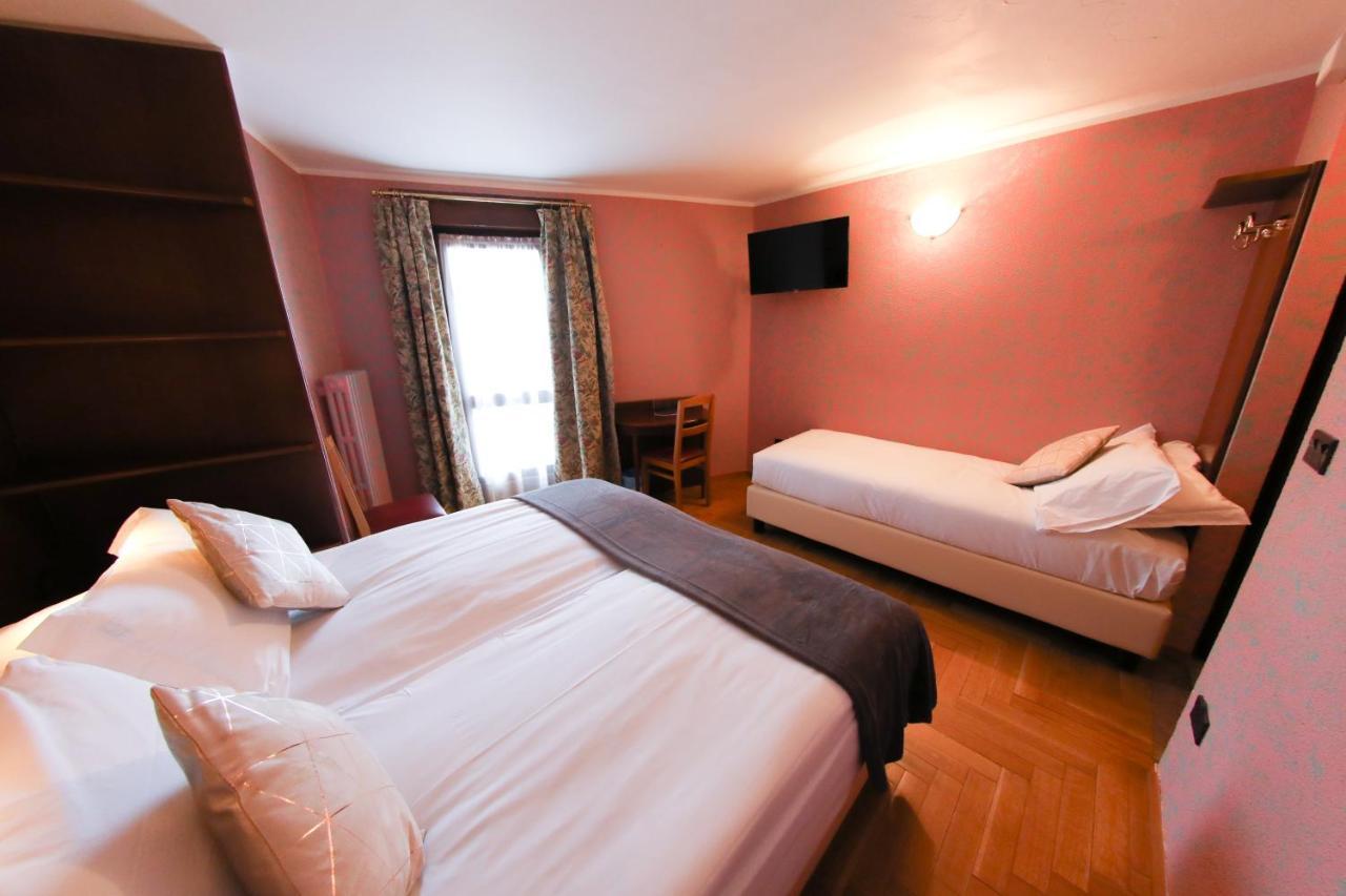 Hotel Sporting Брей-Червиния Экстерьер фото